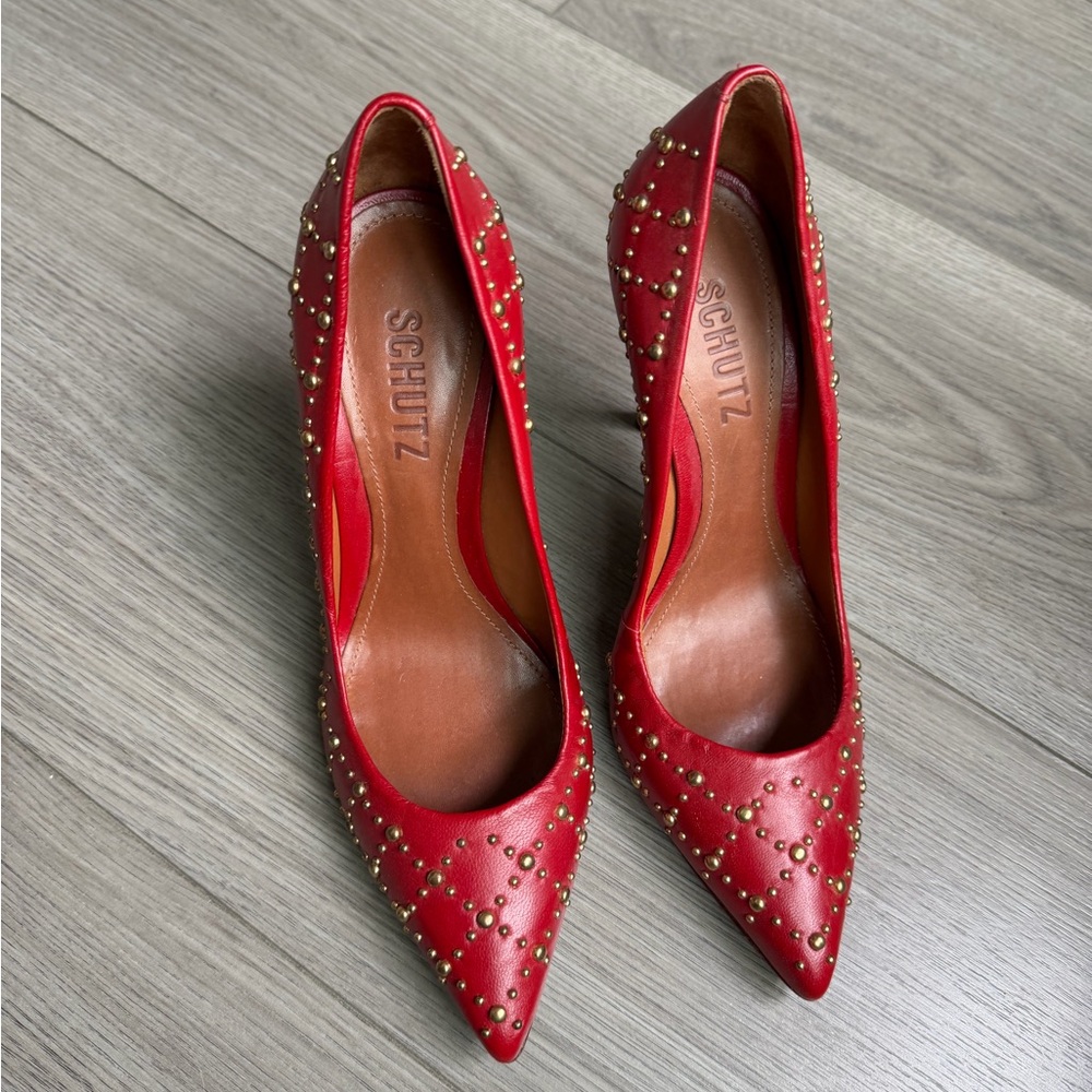 Schuts heels